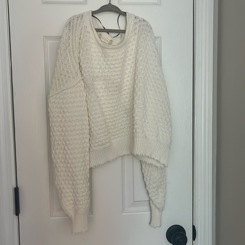 Altar’s Stare cropped sweater